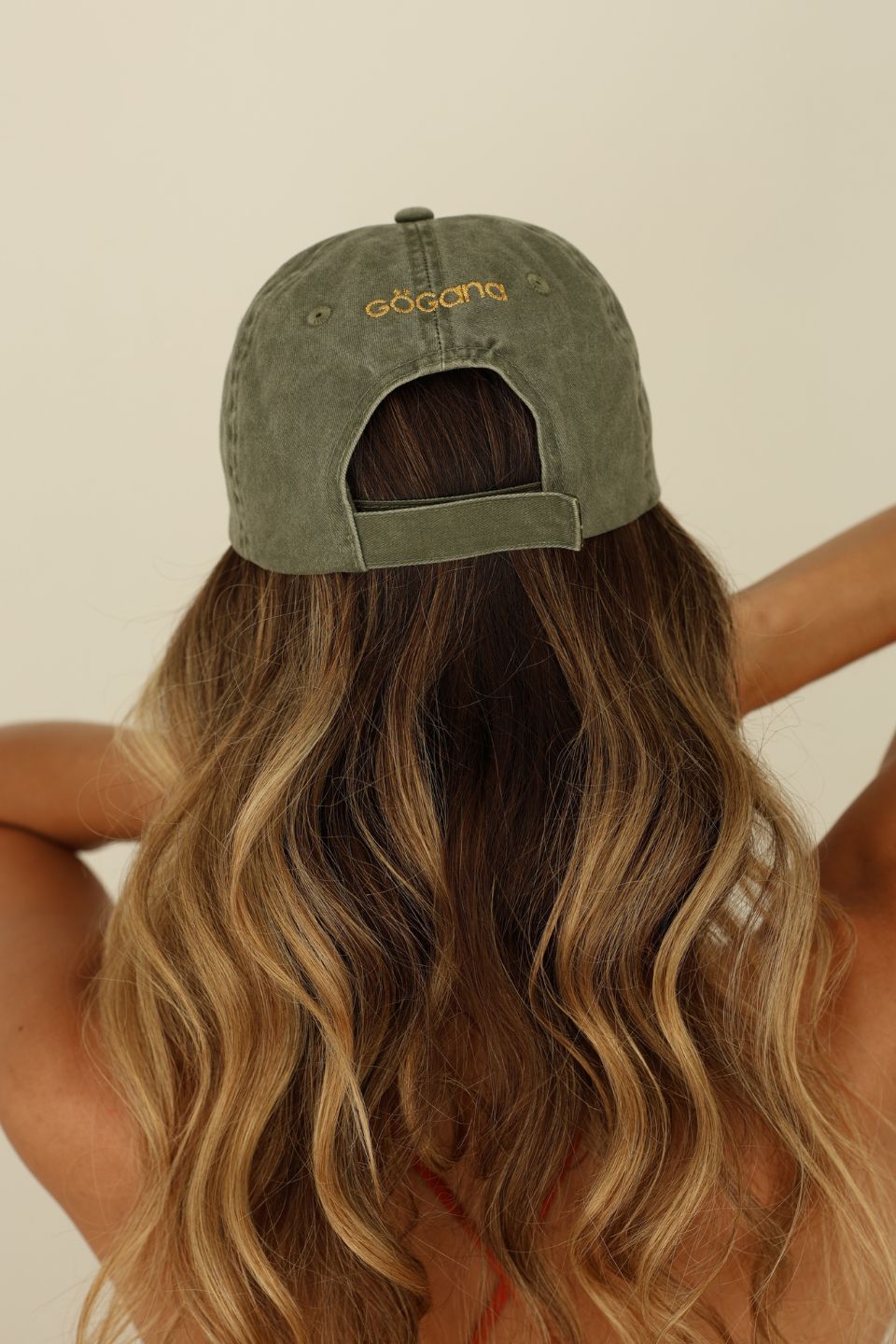 GORRA VERDE ESTRELLA DORADA, GOGANA