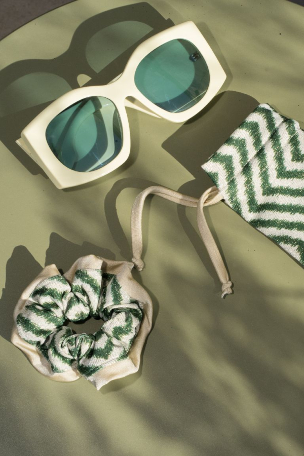 COLETERO VERDE ZIG-ZAG HILOS DORADOS